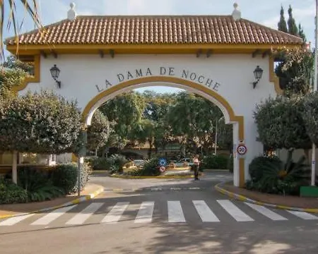 Precioso Puerto Banus Марбелья